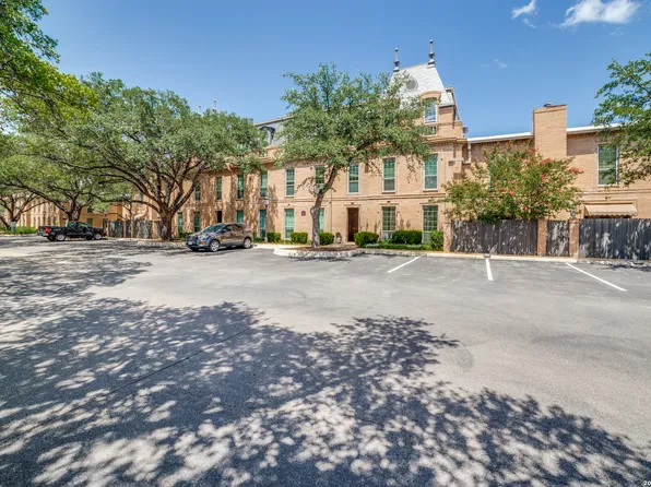 7711 Broadway Str. #11B, San Antonio, TX 78209