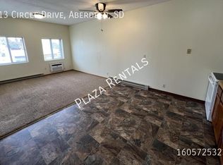 10 9th Ave SW APT 10, Aberdeen, SD 57401