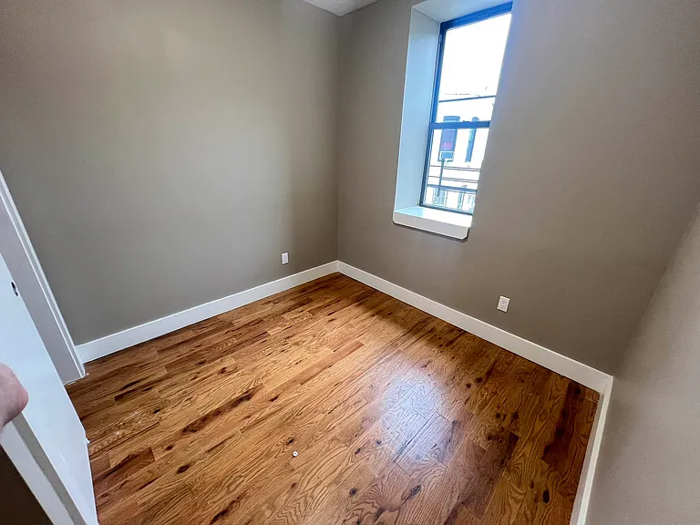 2909 Avenue D #3C — Photo 5