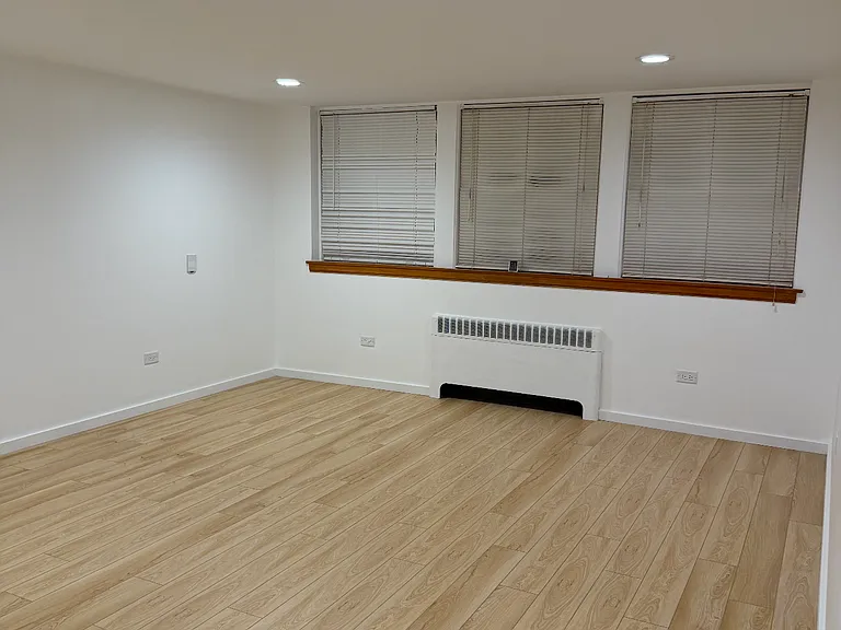 1418 Scoville Ave #B — Photo 1