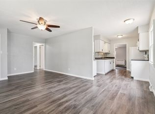 2417 Illinois St SW, Cedar Rapids, IA 52404