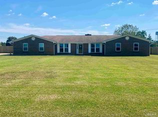 2529 Chance Rd, Molino, FL 32577