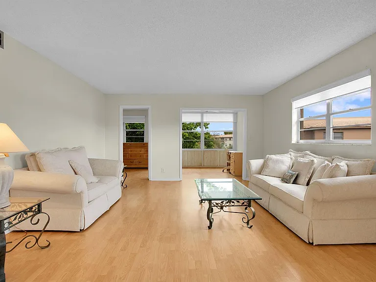 1605 Abaco Dr #M4 — Photo 17