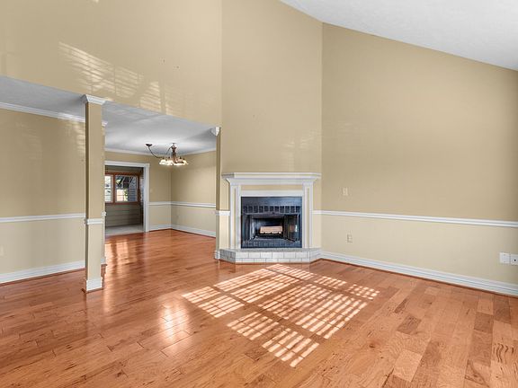 5th image of 1162 Beaudelaire Dr