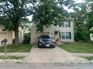 104 Country Run Dr, Coatesville, PA 19320