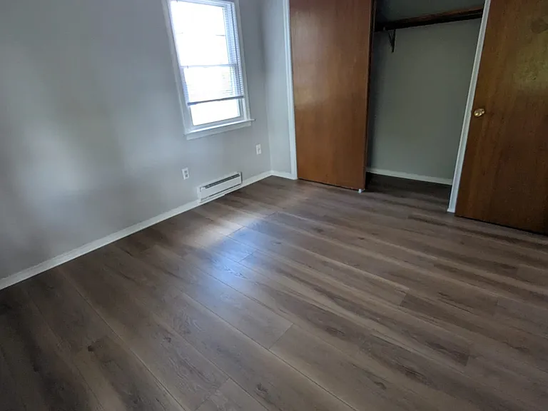 220 Glen Haven Rd #D4 — Photo 5