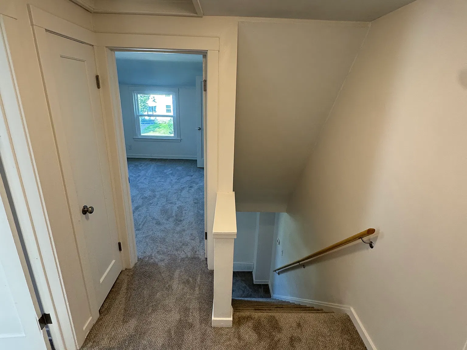 2 bed, 800 sqft, $1,300 — Photo 4