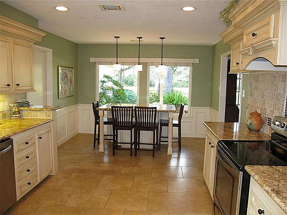 5th image of 20607 Tamarron Dr