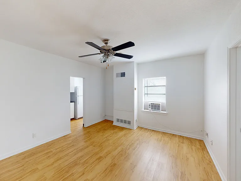Dining/Living room