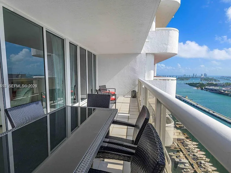 1717 N Bayshore Dr #A-3642 — Photo 16