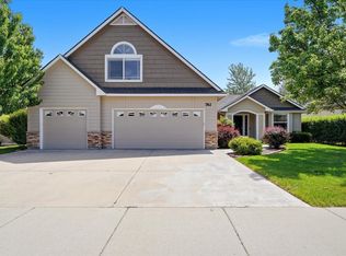 782 S Hydra Ave, Star, ID 83669