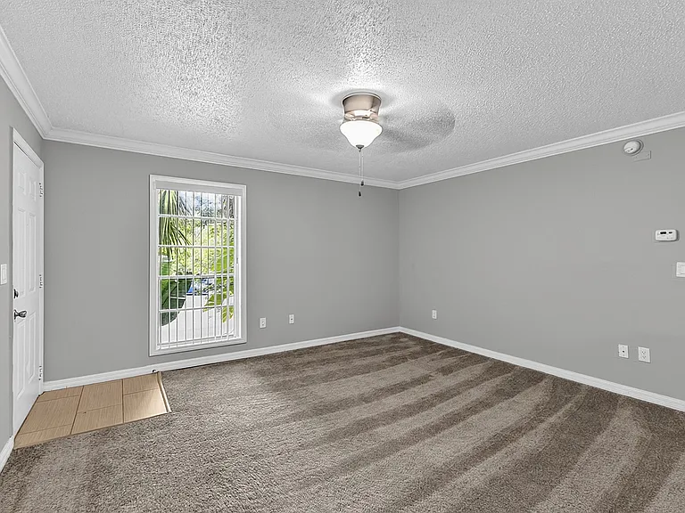 Aventine at Forest Lakes Apartment Homes — Photo 12