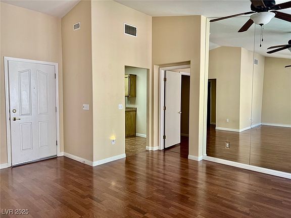 3rd image of 2609 Sierra Sage St