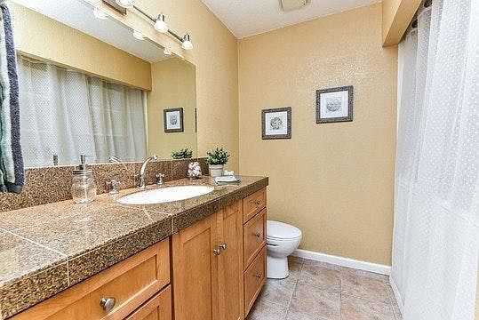 Dowstairs Half Bath (full Size W/D)