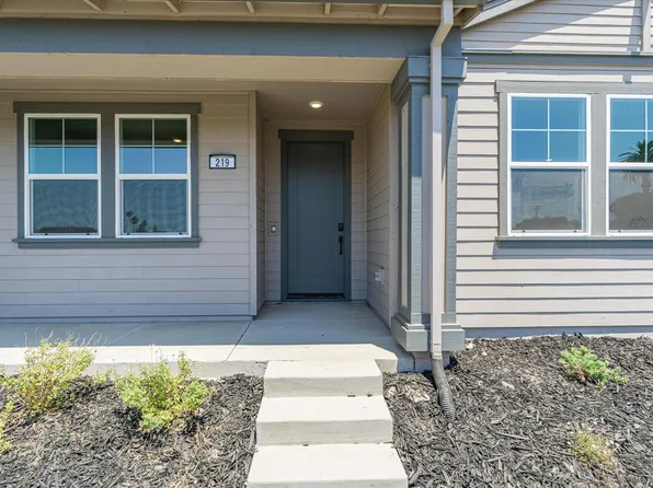 219 Manatee Street, Suisun City, CA 94585