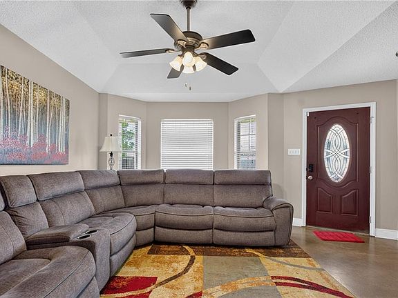 2nd image of 2329 Judy Dr