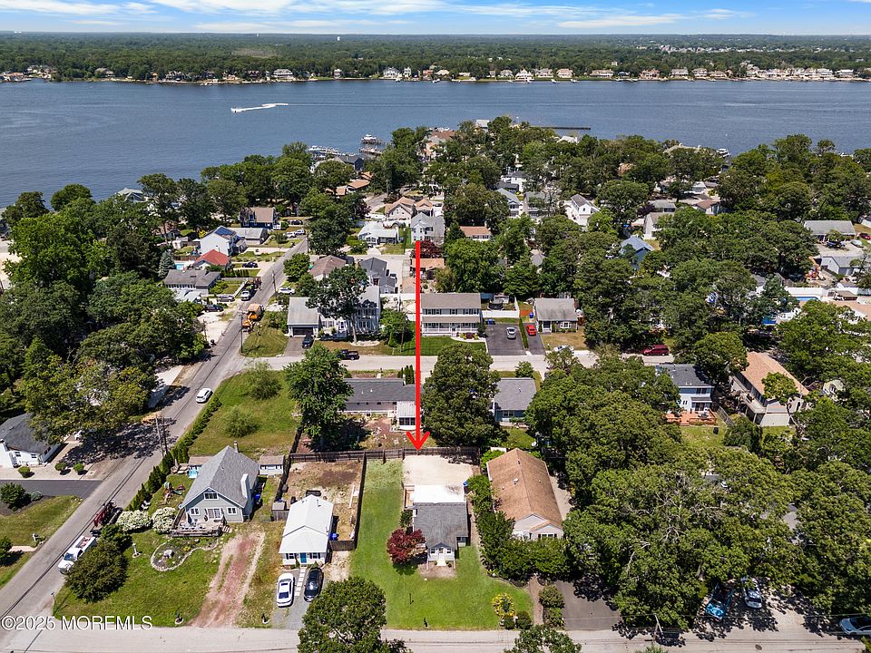 1st image of 474 Burnt Bark Road