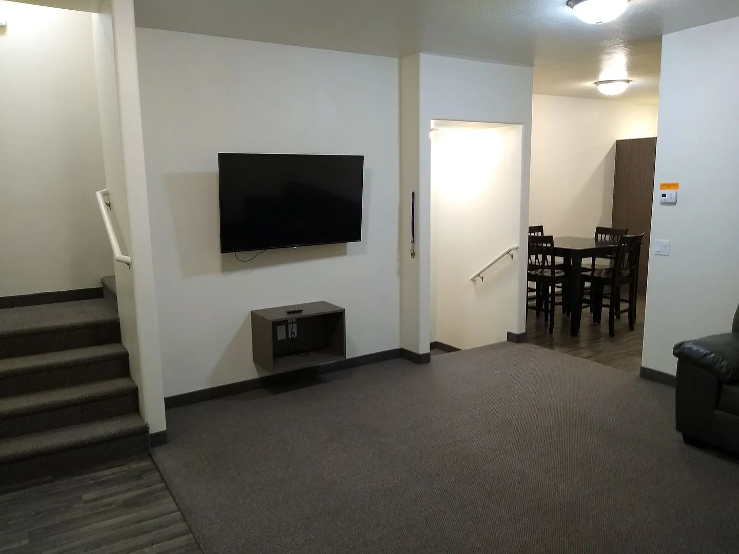 University Lofts Student Housing — Photo 2