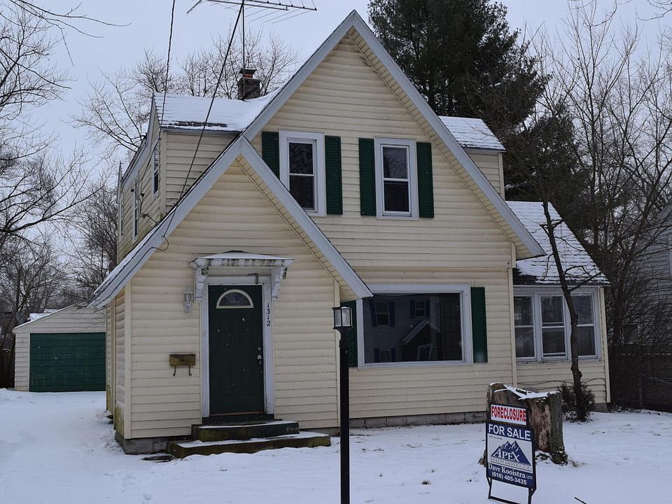 1st image of 1312 Stamford Ave