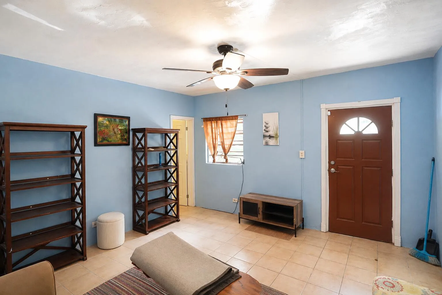 1 bed, $1,200 — Photo 4