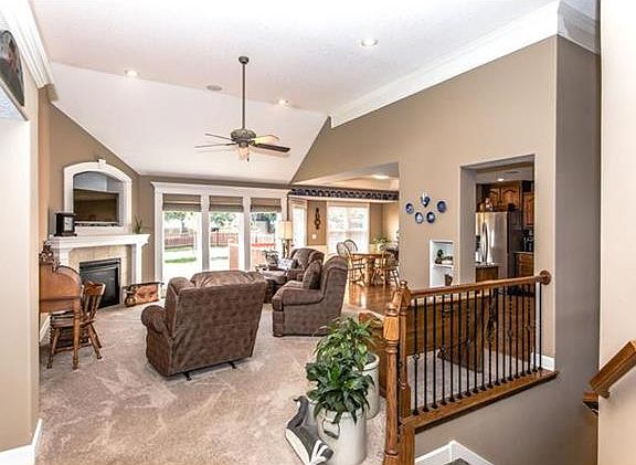 4th image of 1708 Parkside Dr