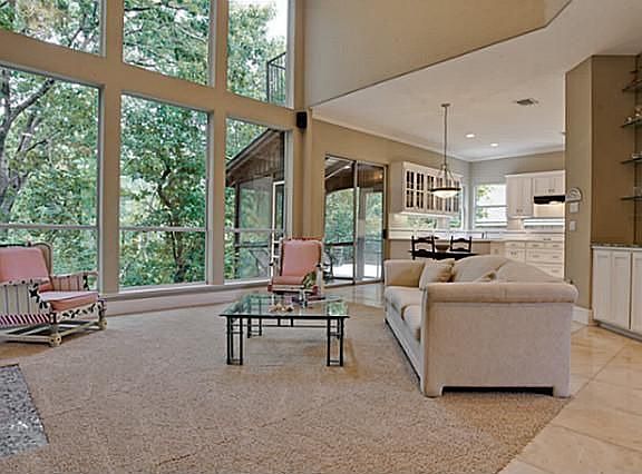 5th image of 3705 Queenswood Ln