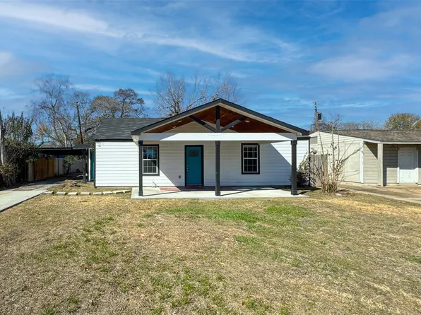 7703 McHenry St, Houston, TX 77087