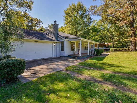3rd image of 4615 Virginia Dr