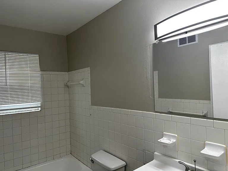2633 Westover Ave SW #11 — Photo 7