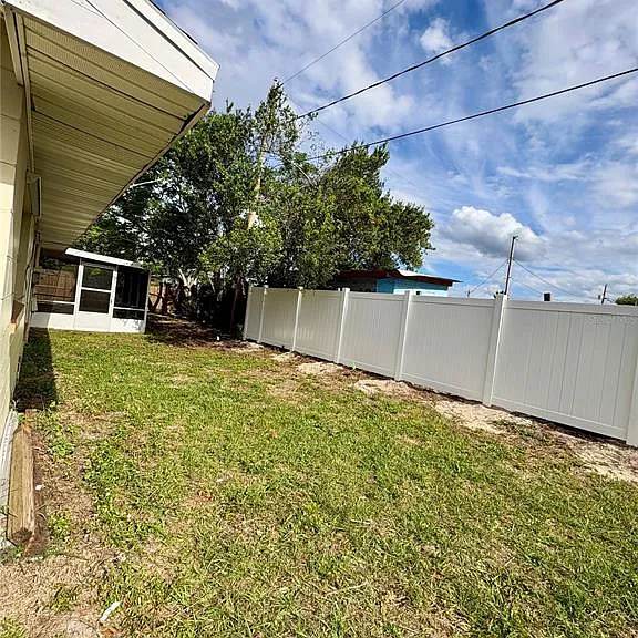 728 Lake Ned Rd — Photo 32