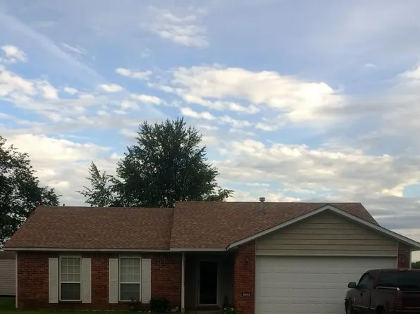 (undisclosed Address), Farmington, AR 72730