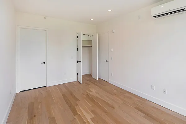 Rented by Carnegie Management Inc | media 11