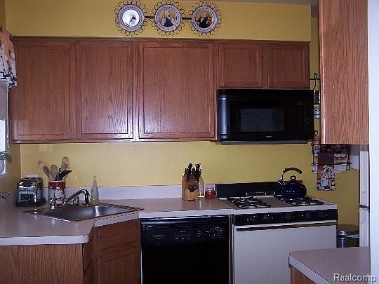2nd image of 3344 Coolidge Hwy #1