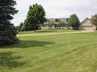 295 E Fitchburg Rd, Leslie, MI 49251