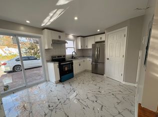 15 Courtland Ave, Waterbury, CT 06705