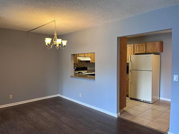 5th image of 1003 Green Pine Blvd APT F1