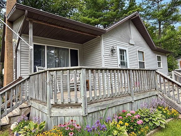 2nd image of 6747 Mount Maria Rd