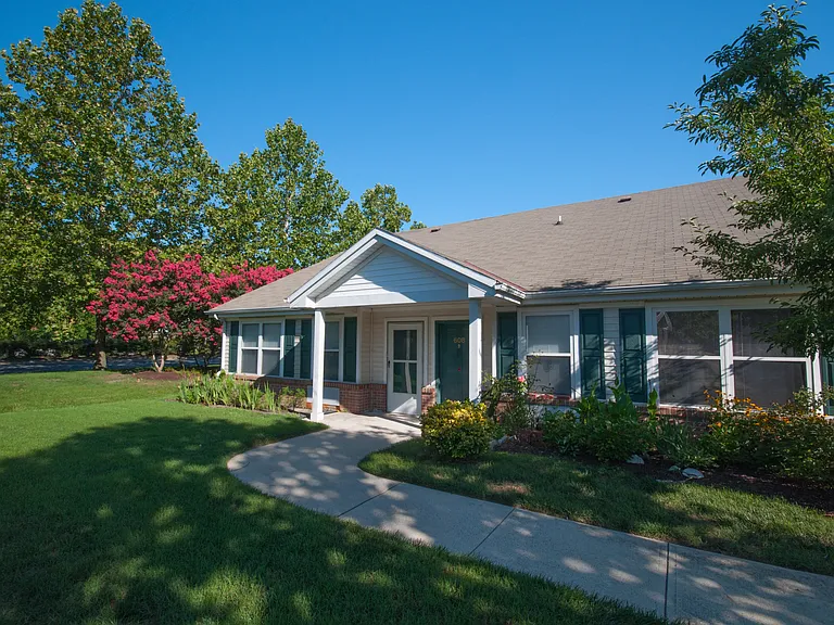 Homes at Gateway Village — Photo 7