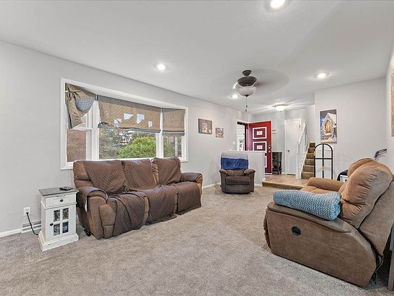 3rd image of 2685 Northwood Dr