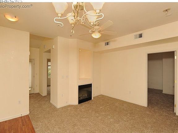 3rd image of 104 Lucca Dr