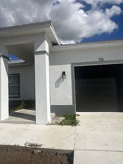 1st image of 713 Homer Ave S #713