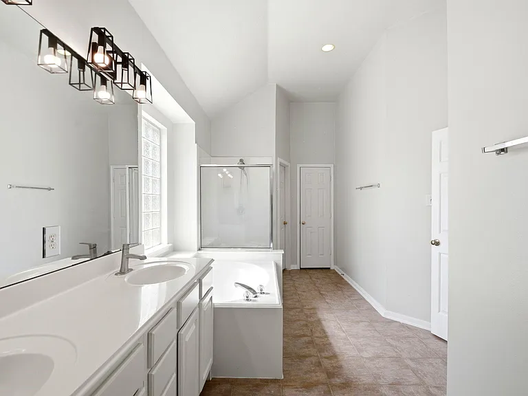 20714 Delta Wood Trl — Photo 38