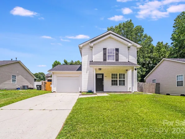 5116 Crane Point Dr, Charlotte, NC 28227