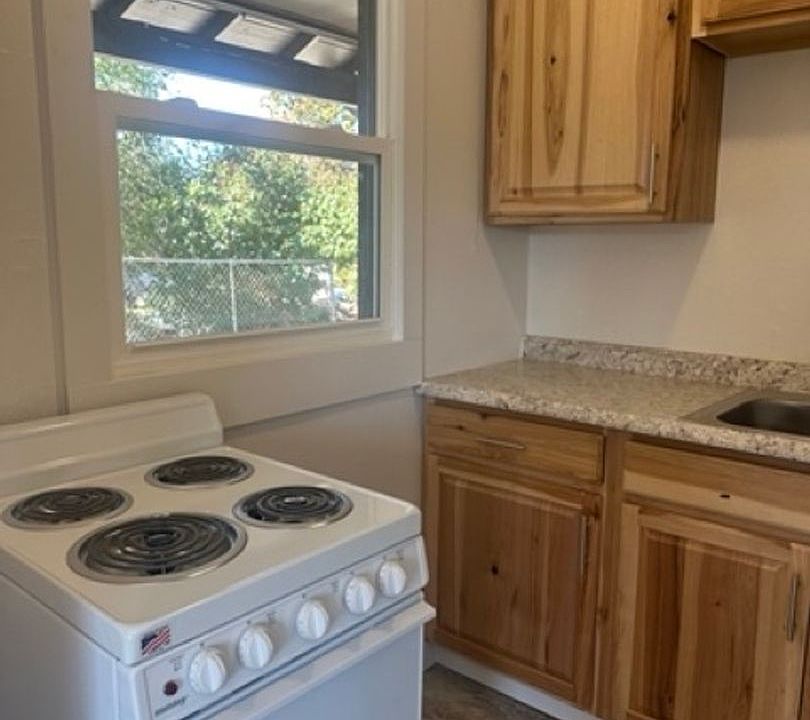 1st image of 2623 E Boone Ave #3