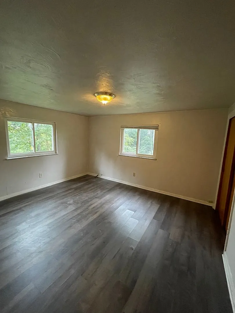 411-413-415 Spruce St. Canonsburg PA 15317 — Photo 4