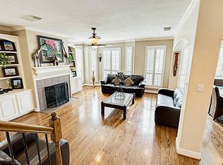 1314 Cohn St, Houston, TX 77007