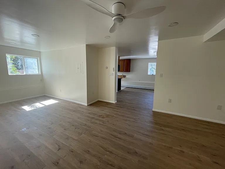 1105 Old Taos Hwy #M — Photo 16