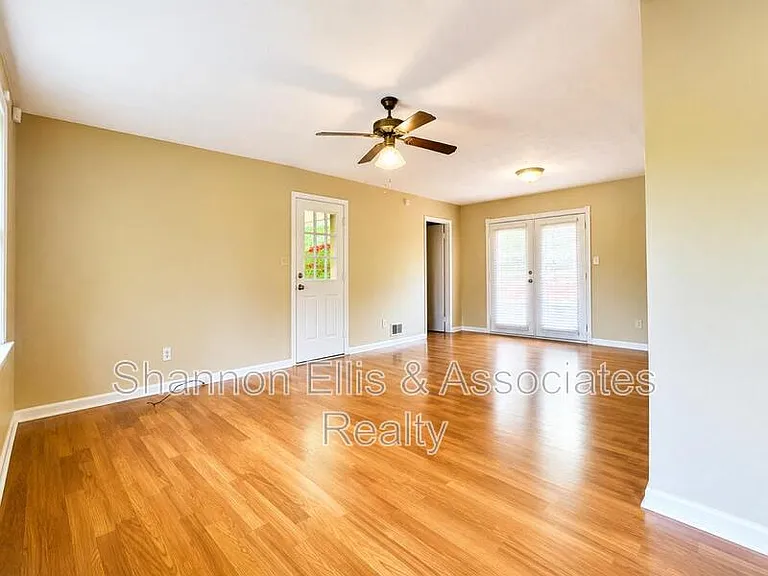 405 Elder Rd — Photo 3