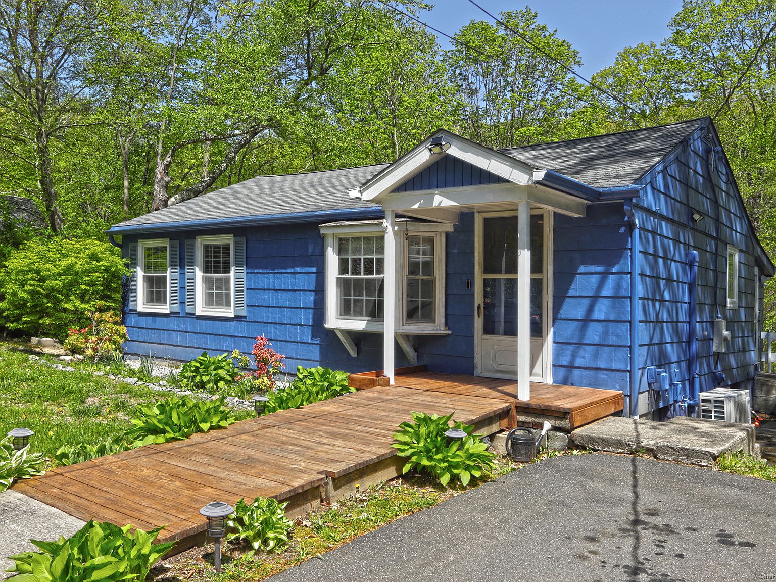 200 Skokorat St, Seymour, CT 06483 MLS 24017033 Zillow