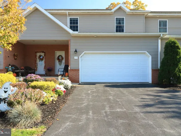 140 Rosewood Cv, Bellefonte, PA 16823